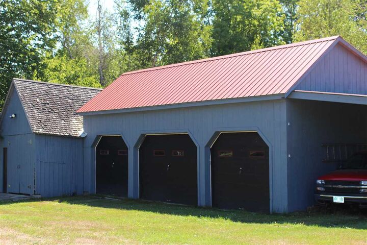 Property Photo: 132 Elm Avenue NH 03440