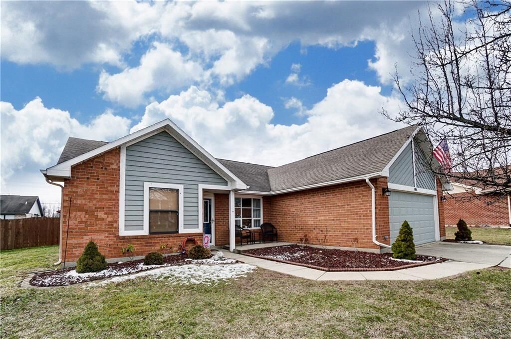 Property Photo: 6884 Deer Ridge Drive OH 45424