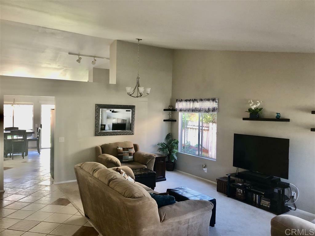 Property Photo: 1549 Avenida Oceano CA 92056