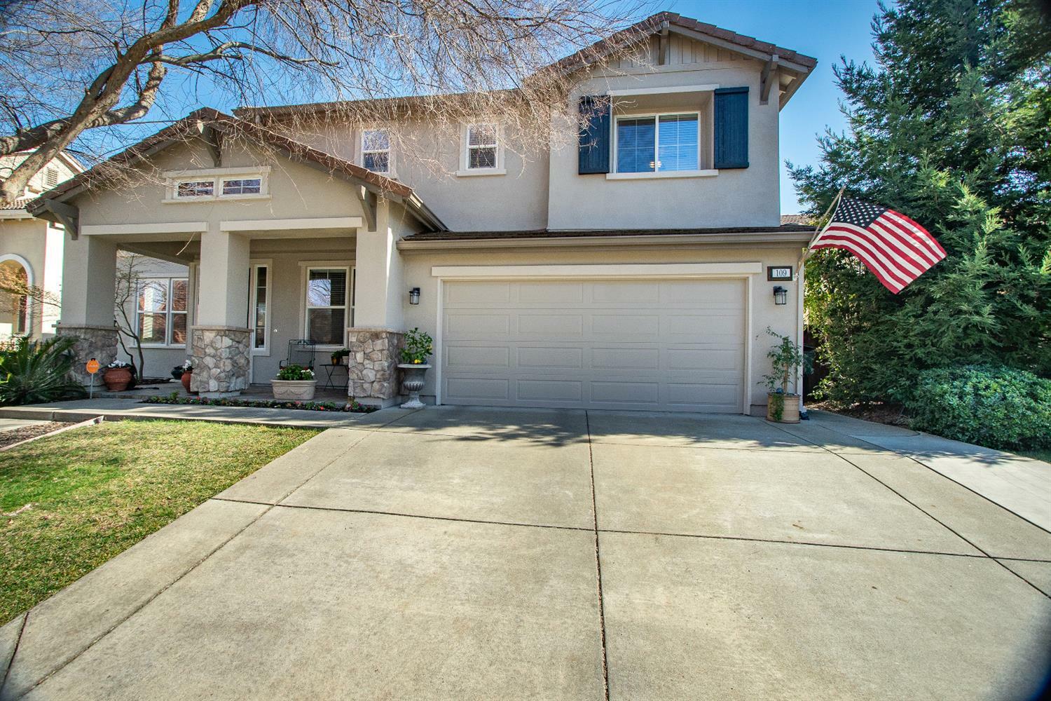 Property Photo:  109 Candlewood Court  CA 95648 