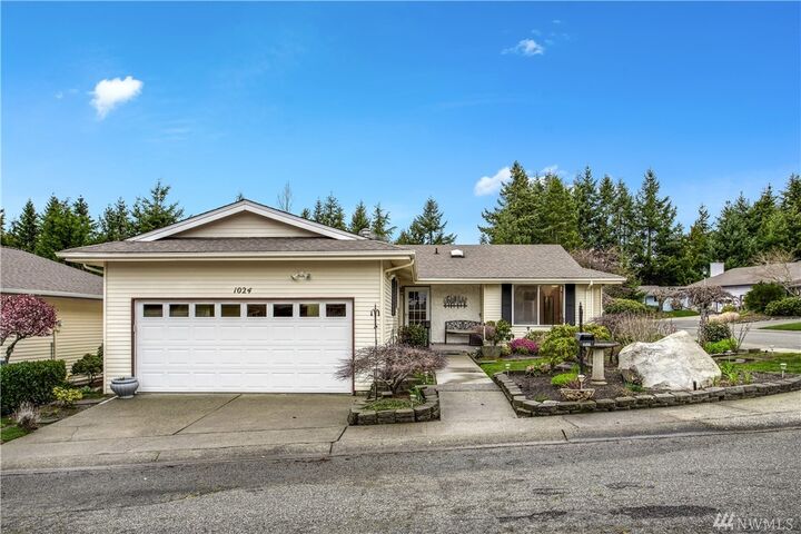1024 S 246th Place  Des Moines WA 98198 photo