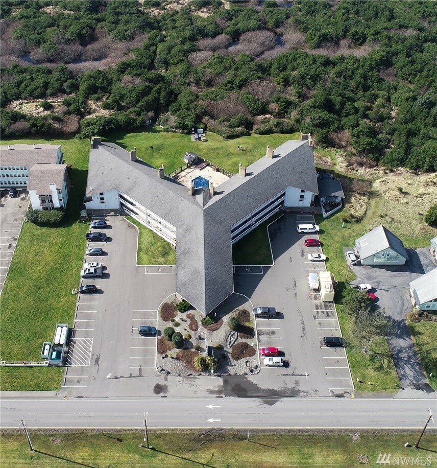 Property Photo: 651 Ocean Shores Blvd NW 108 WA 98569
