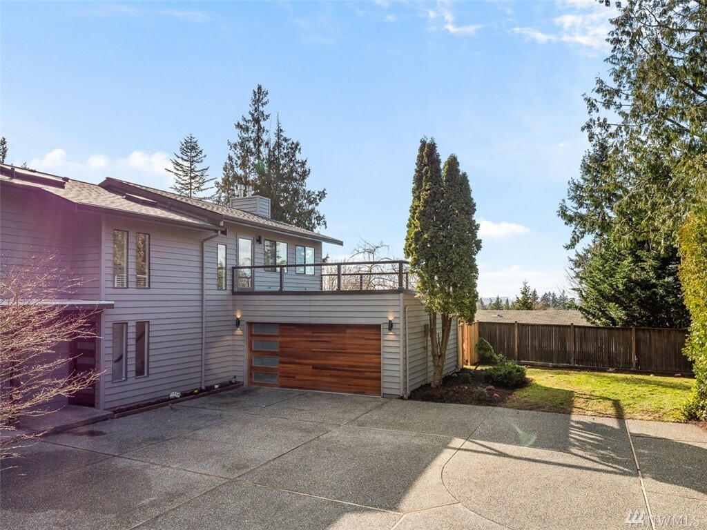 Property Photo:  4800 81st Place SW  WA 98275 