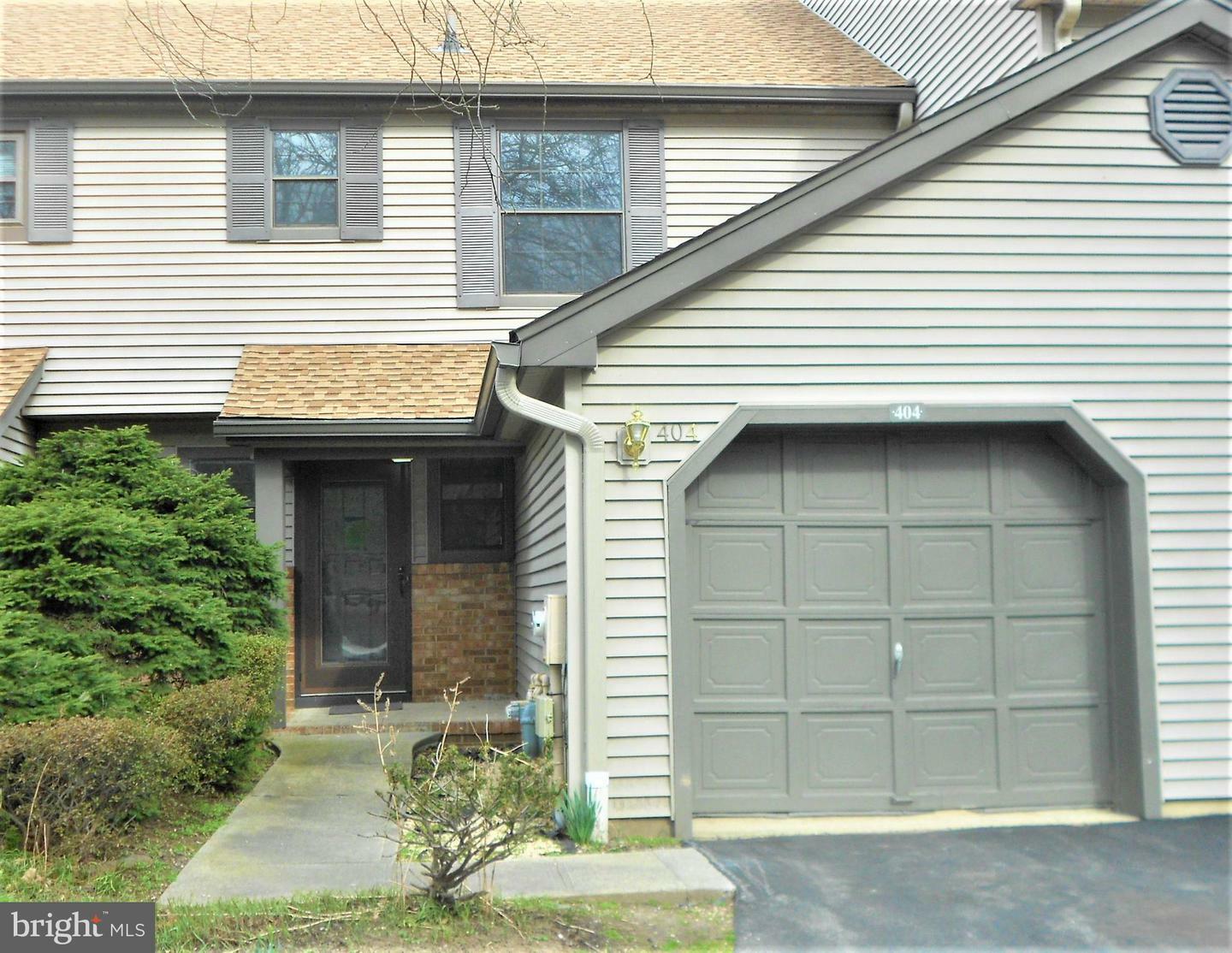 Property Photo:  404 Marten Road  NJ 08540 