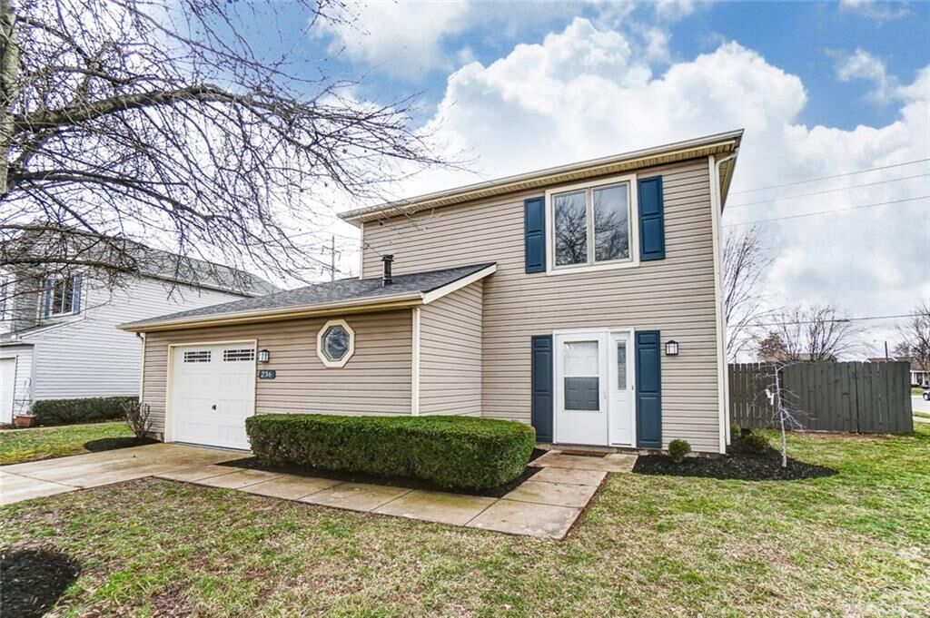 Property Photo: 236 Fairview Court OH 45385