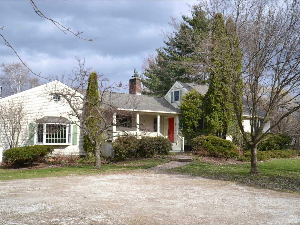 Property Photo:  1420 Hinesburg Road  VT 05403 