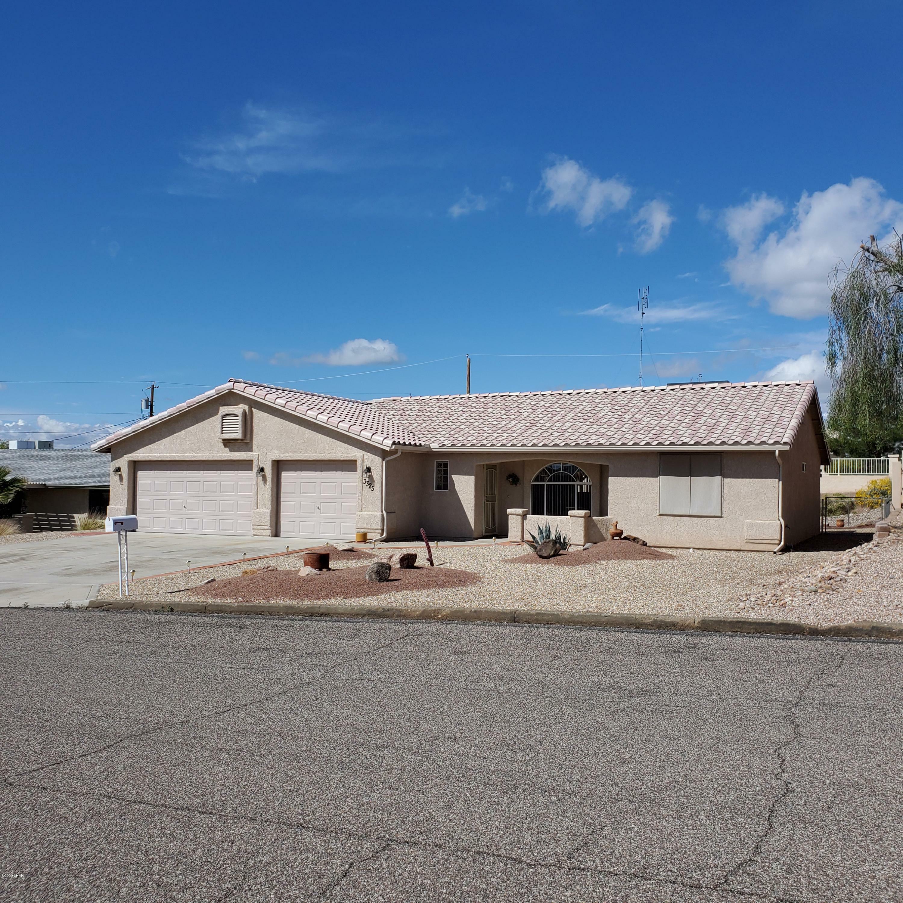 Property Photo:  3325 Saddleback Dr  AZ 86406 