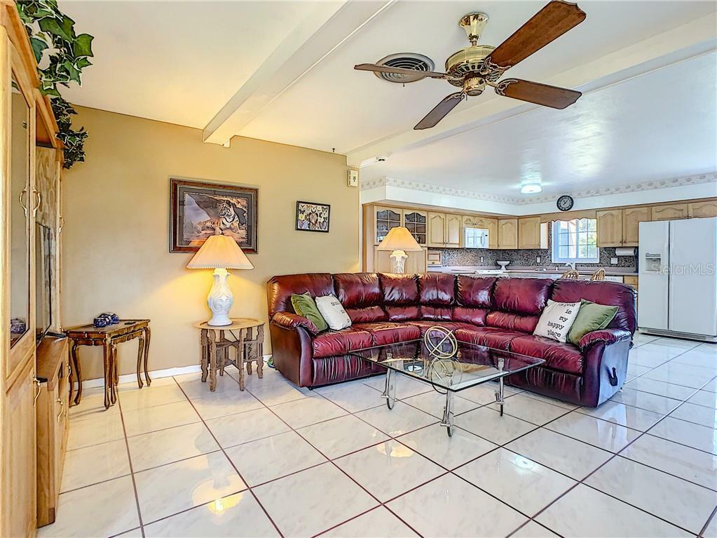 Property Photo:  2884 61st Lane N  FL 33710 