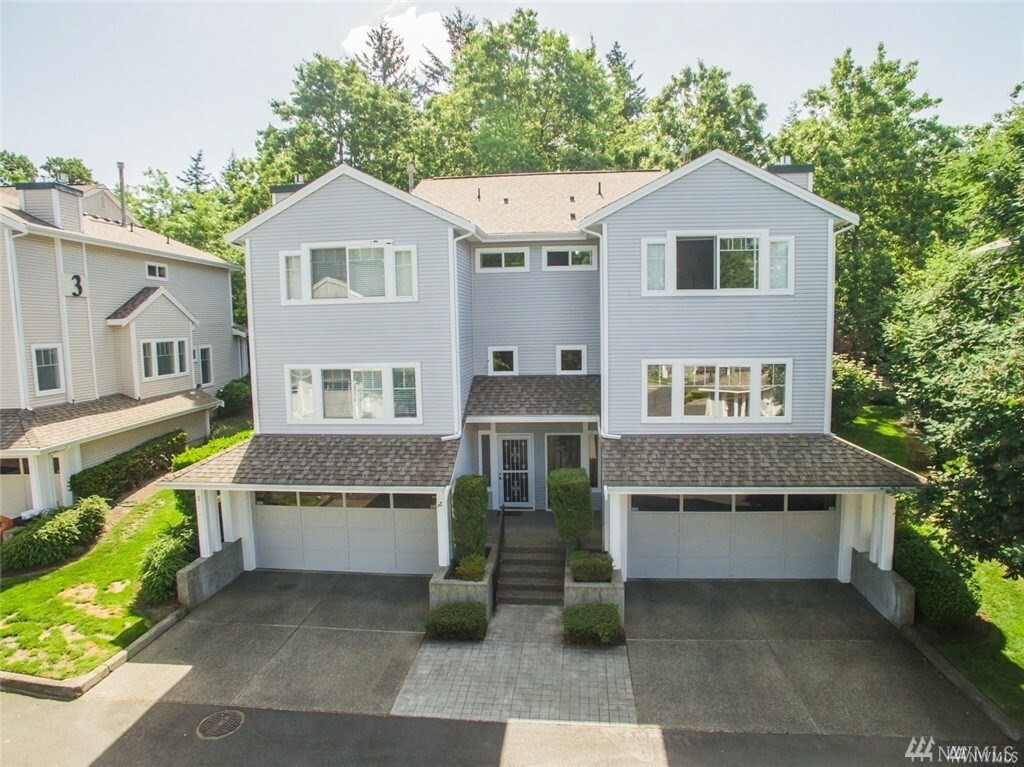 Property Photo:  4714 Fairwood Blvd NE 201  WA 98422 