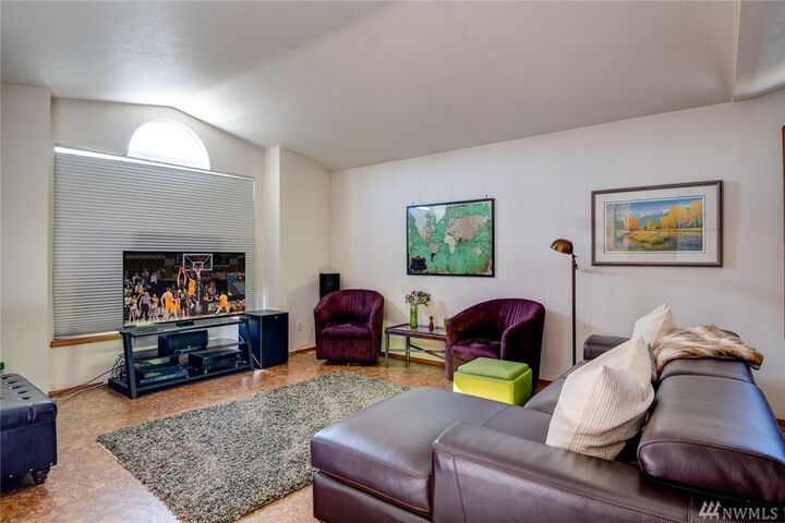 Property Photo:  2517  101st Street SE  WA 98208 