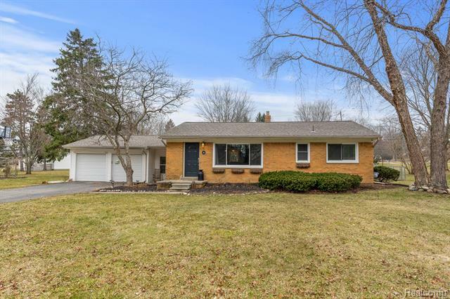 61 Arizona Avenue  Rochester Hills MI 48309 photo