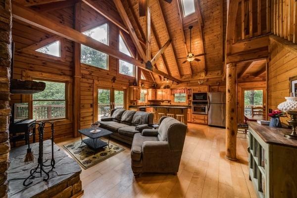 Property Photo: 707 Retreat Rd TN 38556
