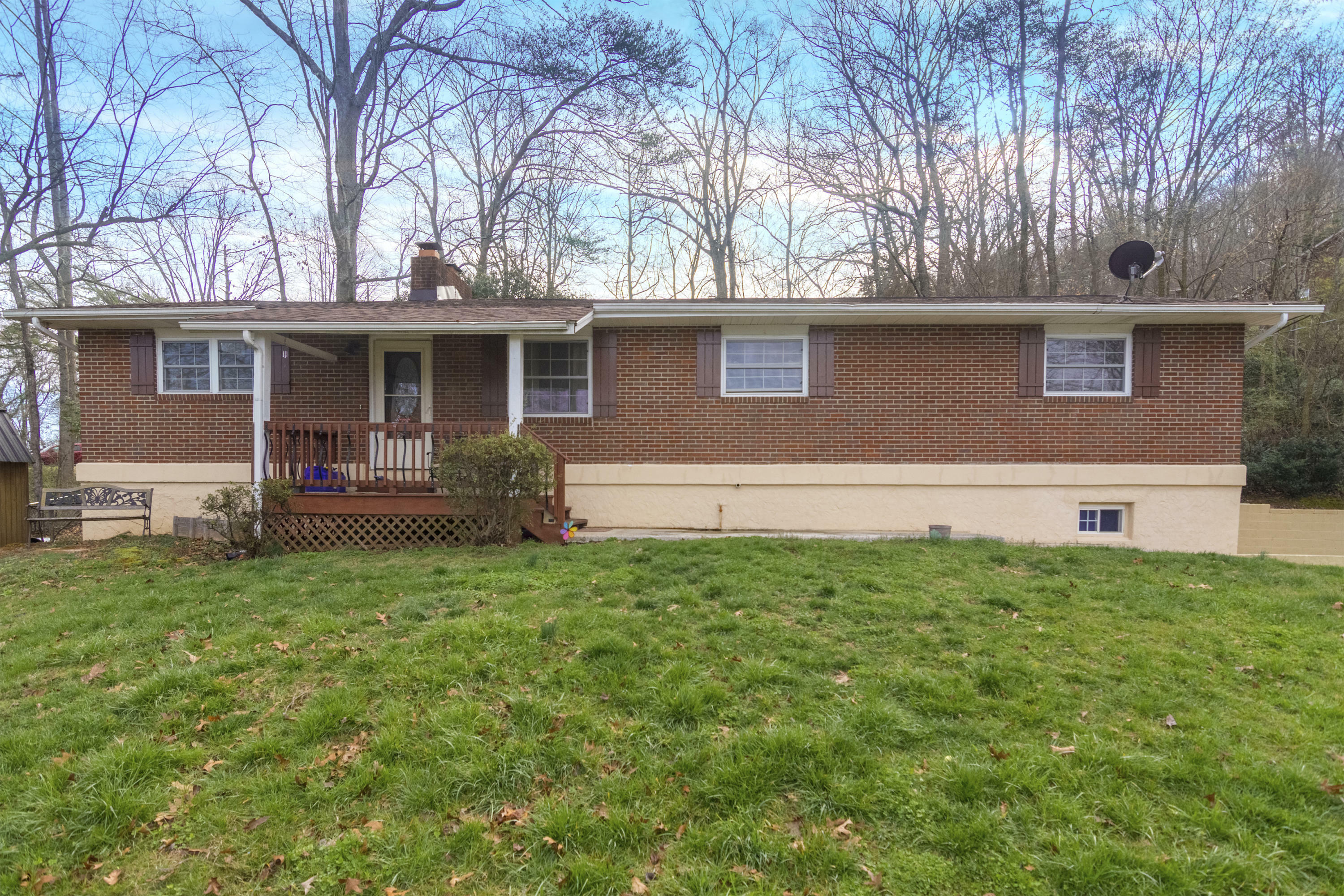 Property Photo:  6808 Ruh Rd  TN 37918 