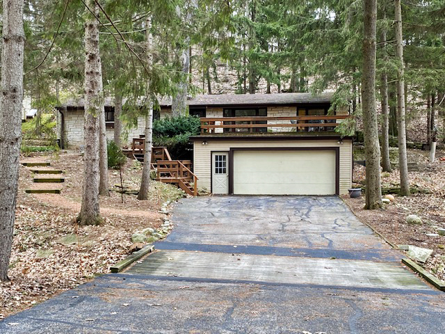 Property Photo:  W289n3114 Lakeside Dr  WI 53072 