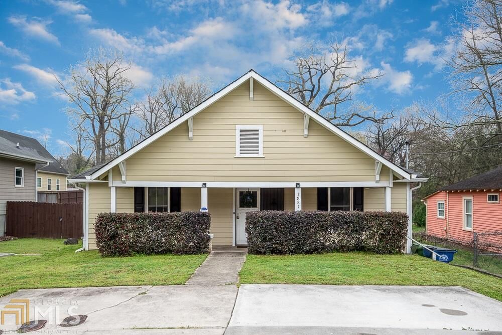 Property Photo:  1981 Main St NW  GA 30318 