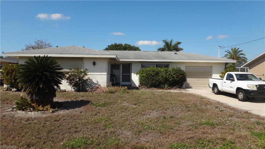 Property Photo: 4224 SE 9th Avenue FL 33904