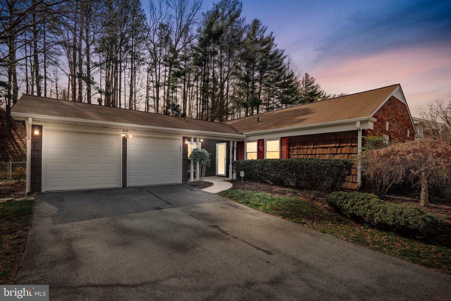 Property Photo:  16113 Pointer Ridge Drive  MD 20716 