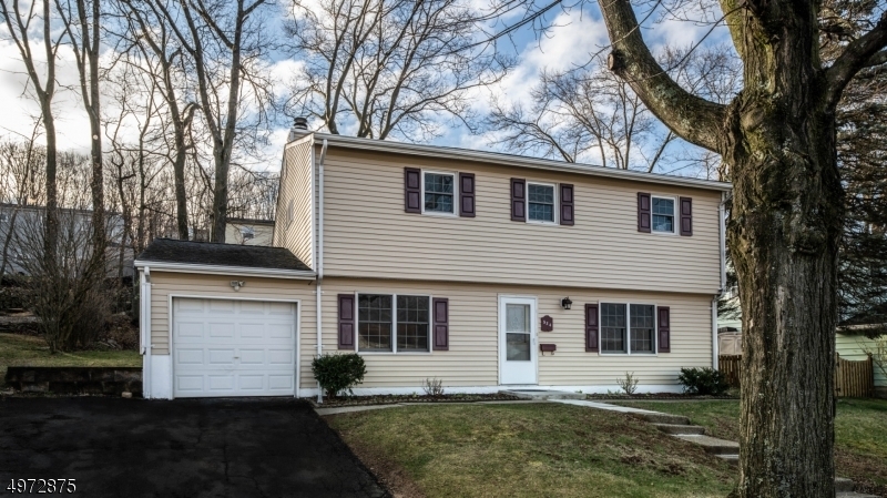 Property Photo: 524 Herrick Dr NJ 07801
