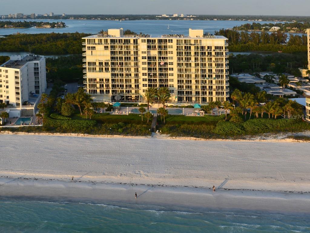 Property Photo: 1800 Benjamin Franklin Dr A101 FL 34236
