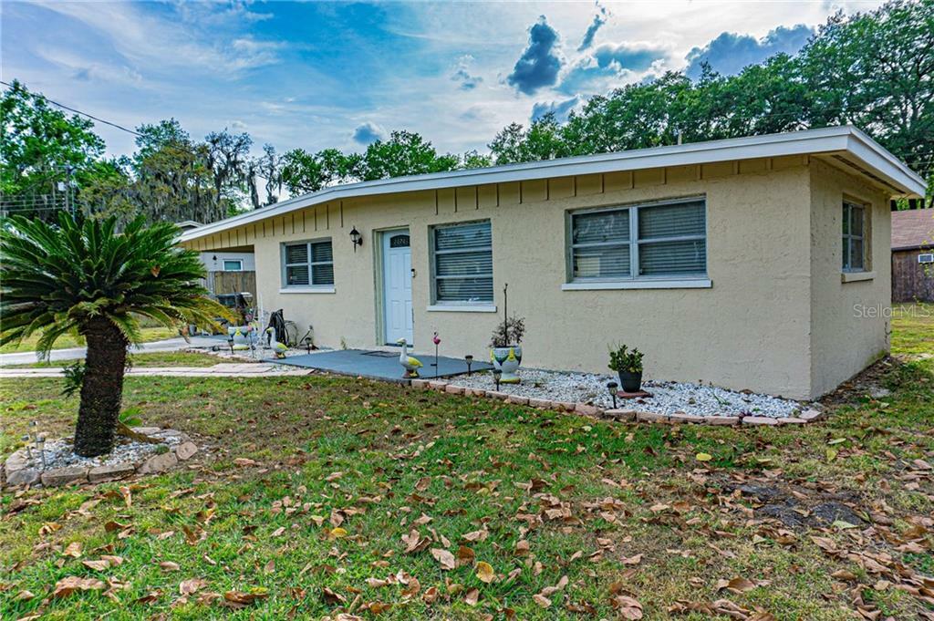 Property Photo:  4643 Essex Avenue  FL 33813 