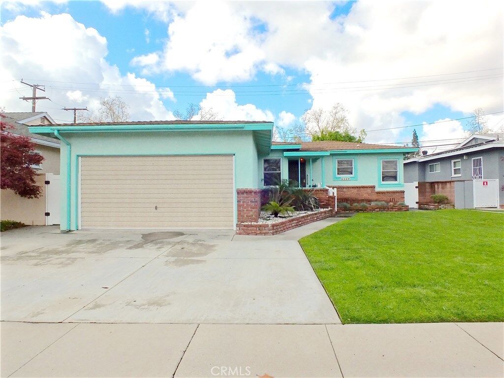 Property Photo:  6560 Eberle Street  CA 90713 