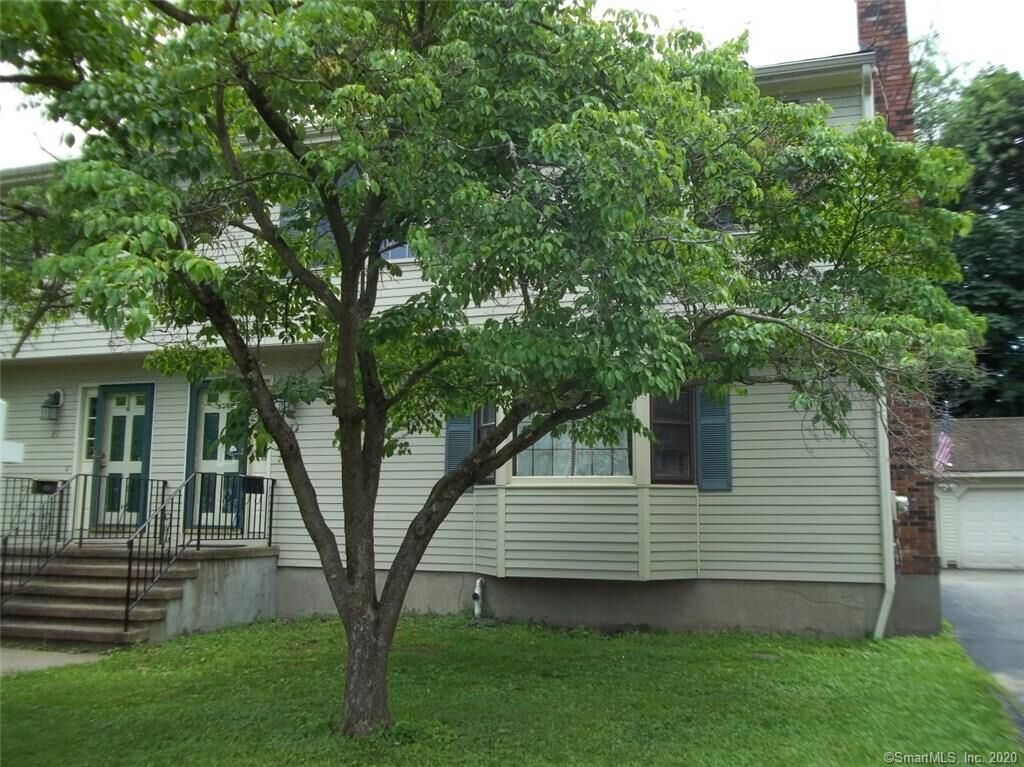 Property Photo:  83 Oakland Place  CT 06615 