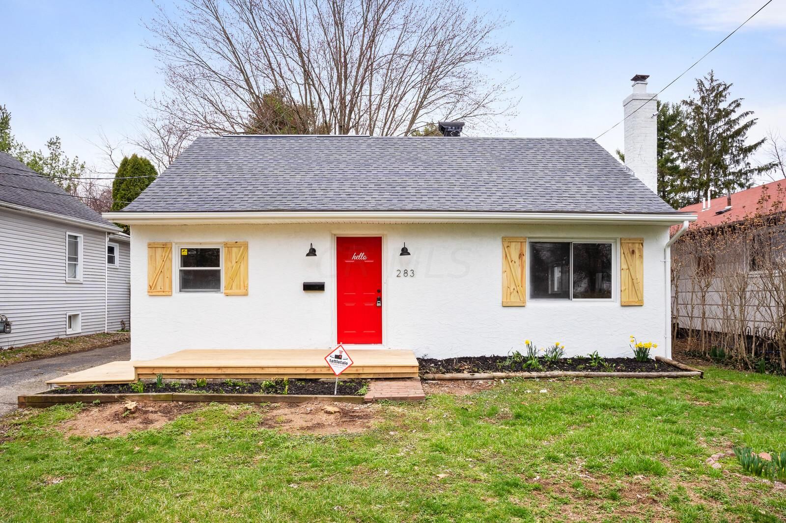 Property Photo:  283 Maplewood Avenue  OH 43213 