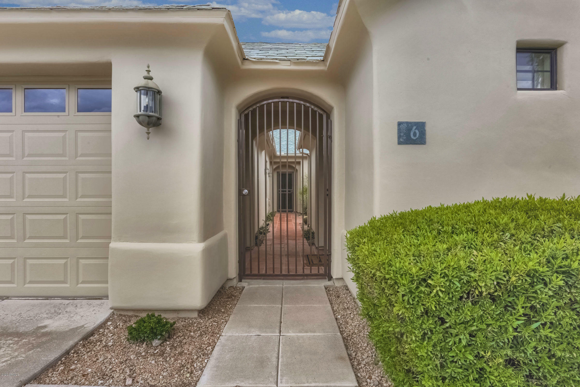 Property Photo:  16540 E El Lago Boulevard 6  AZ 85268 