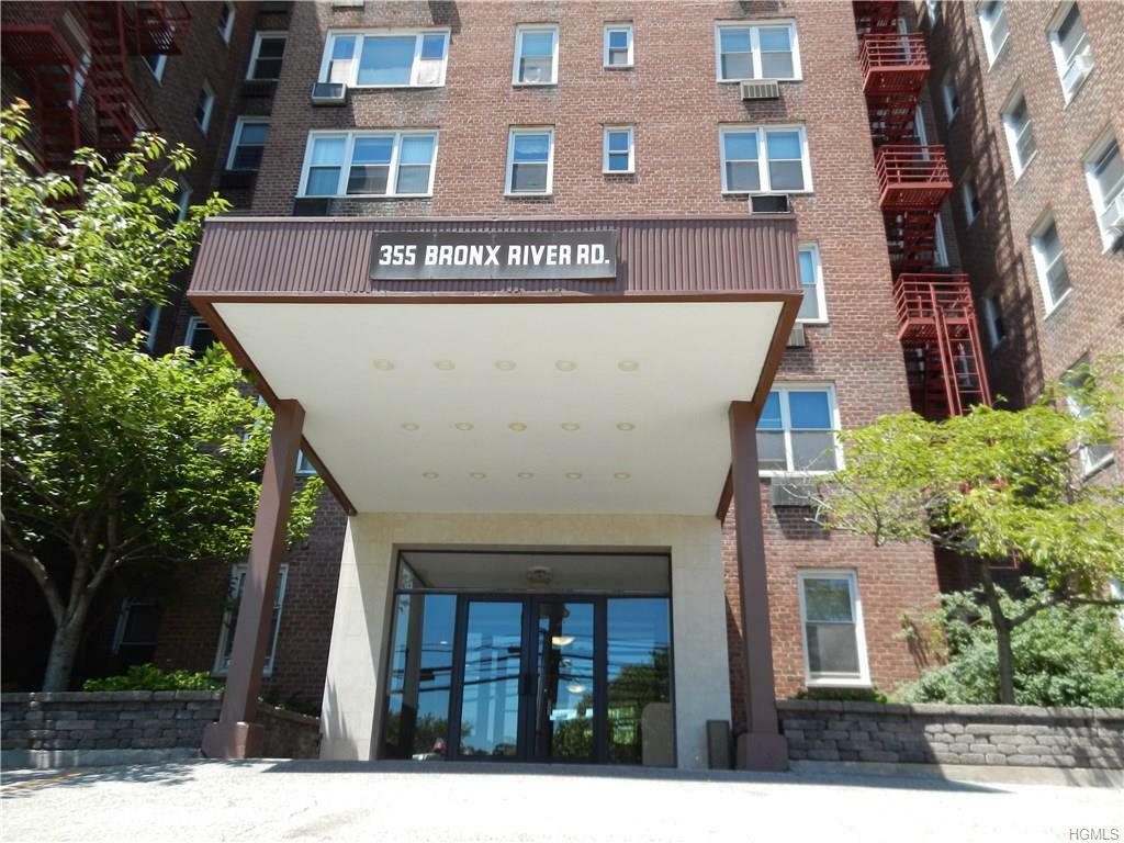 355 Bronx River Road 1I  Yonkers NY 10704 photo