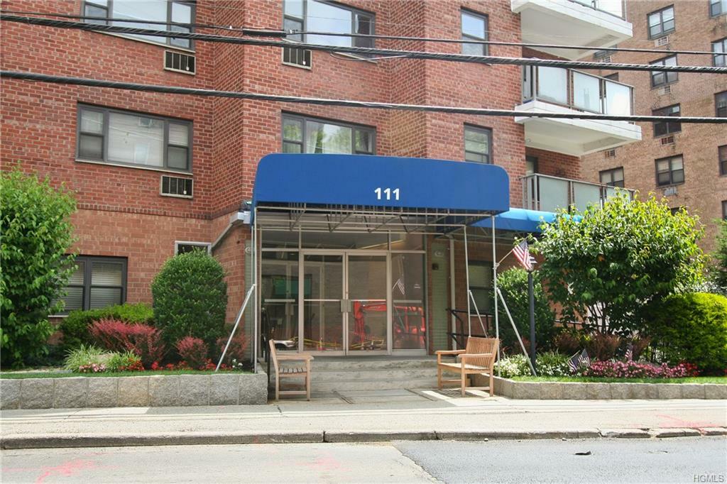 Property Photo:  111 E Hartsdale Avenue 2A  NY 10530 