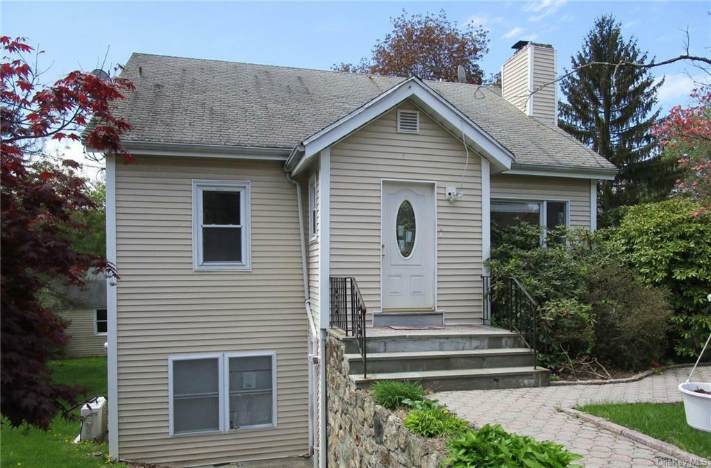 Property Photo:  8 Ogden Avenue  NY 10567 