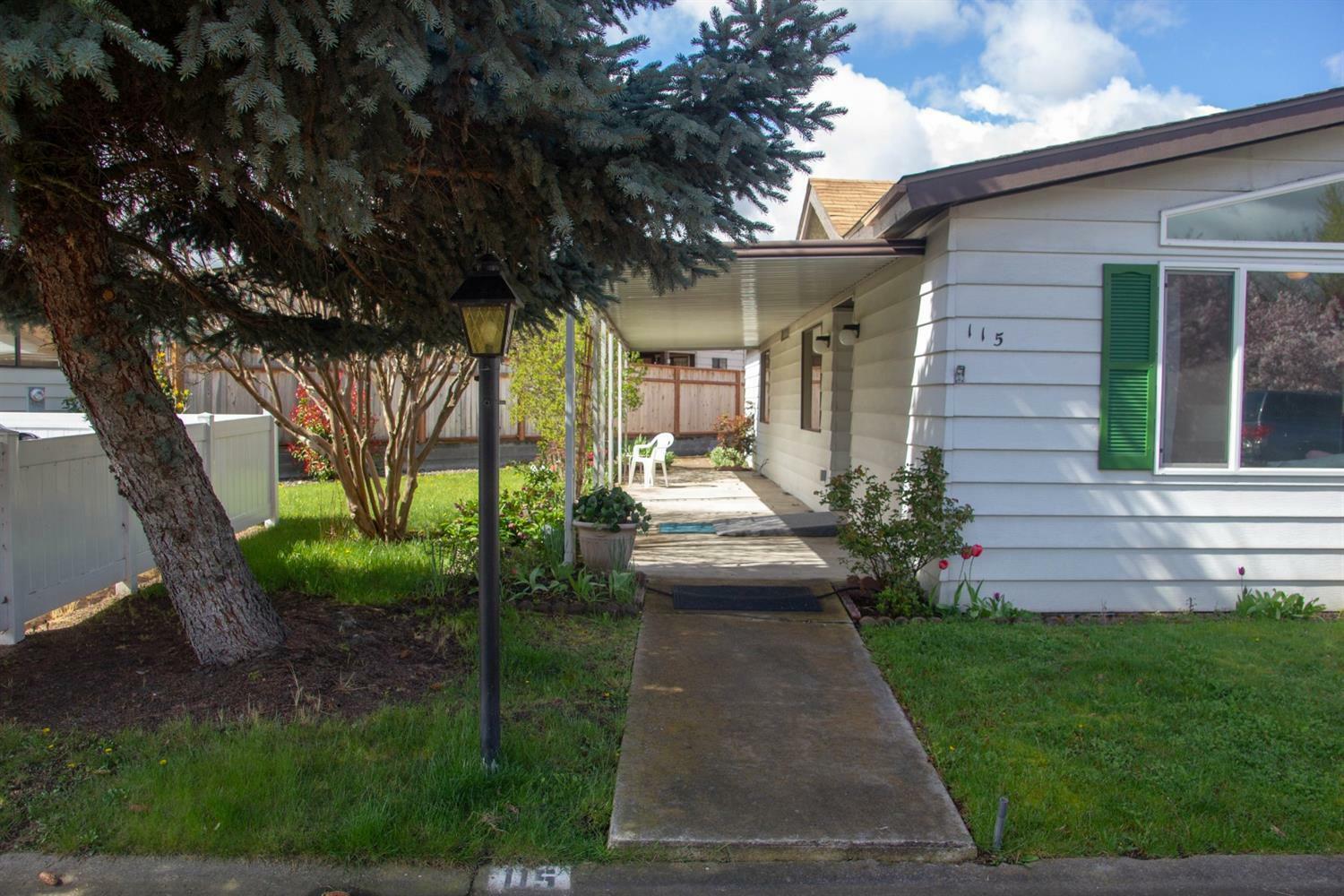 Property Photo:  333 Mountain View Drive 115  OR 97540 