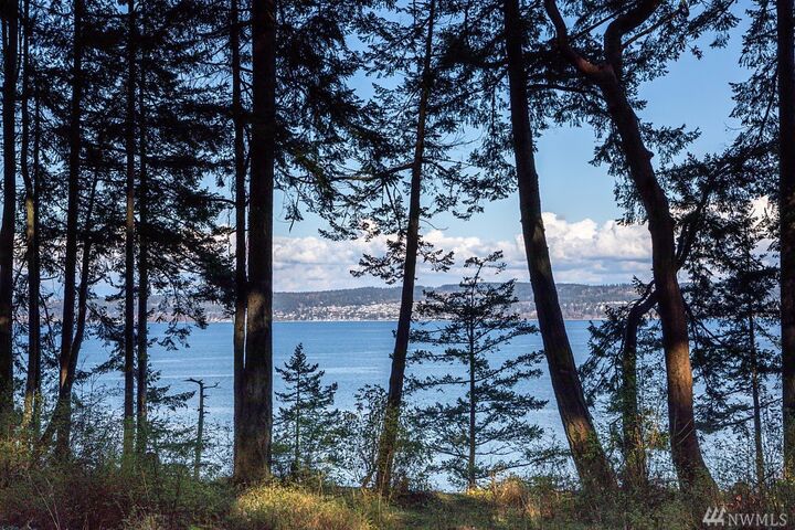 Property Photo: 9999 Harrington Rd WA 98239