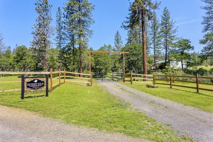 7099 Butte Falls Highway  Eagle Point OR 97524 photo