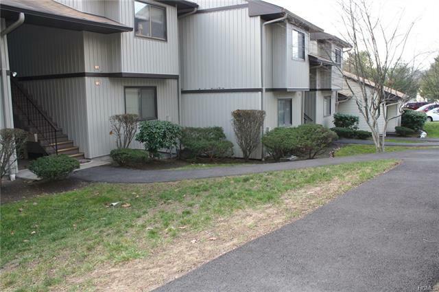 Property Photo:  132E Columbia Court  NY 10598 