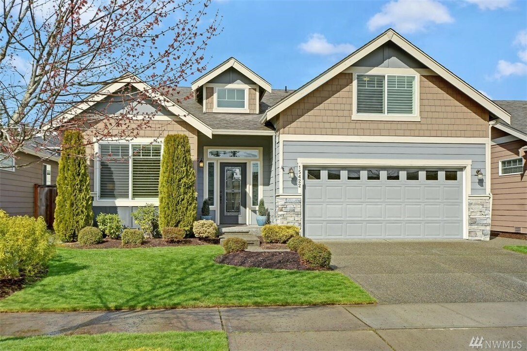 Property Photo:  15422 SE 279th St  WA 98042 