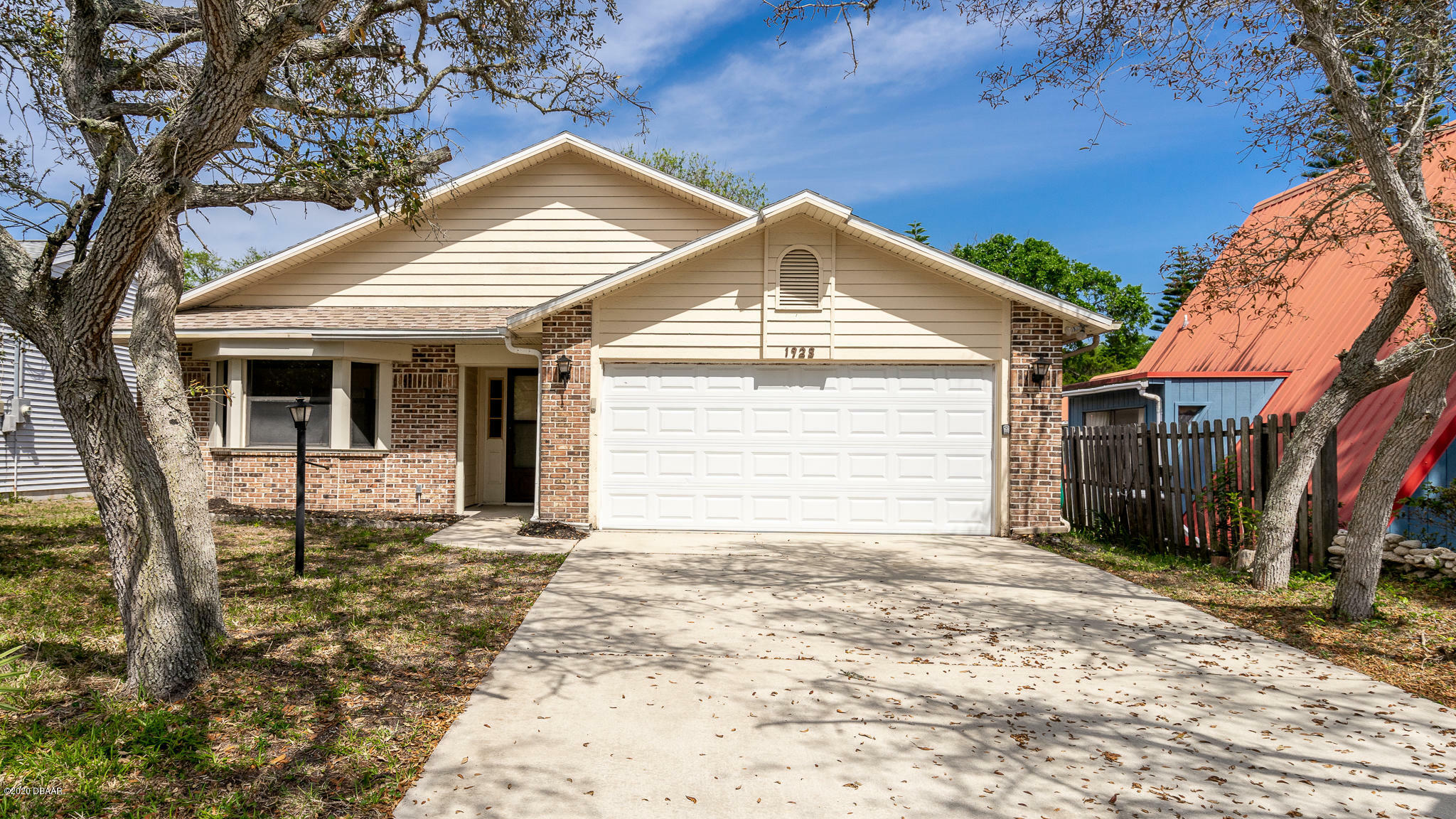 Property Photo:  1923 S Palmetto Avenue  FL 32136 