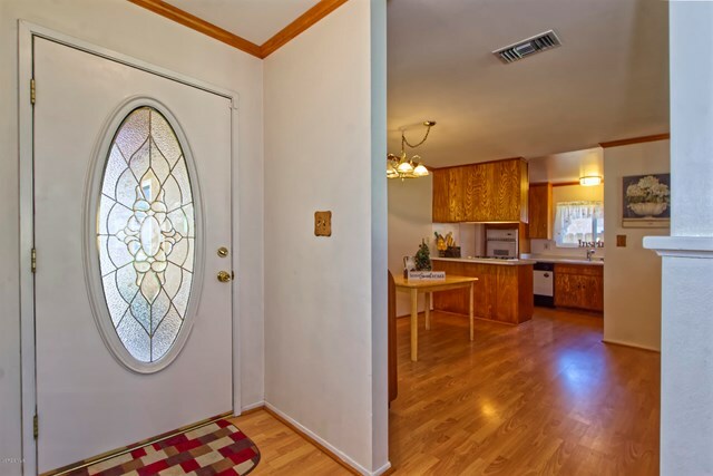 Property Photo:  2183 Torrance Street  CA 93065 