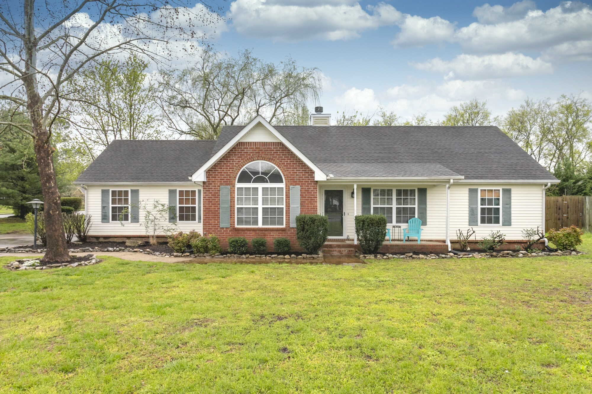 Property Photo: 1203 Azure Way TN 37128