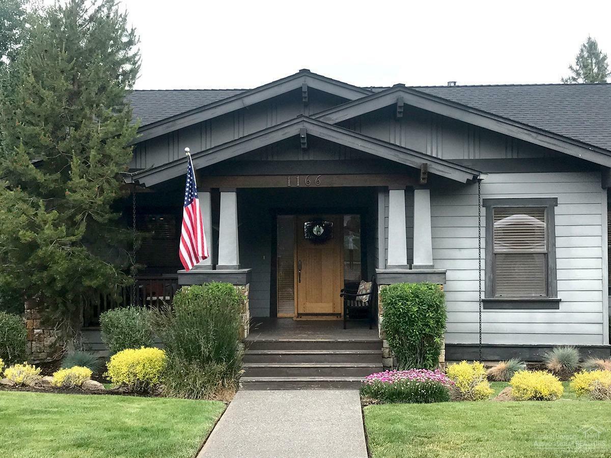 Property Photo: 1166 NW Remarkable Drive OR 97703