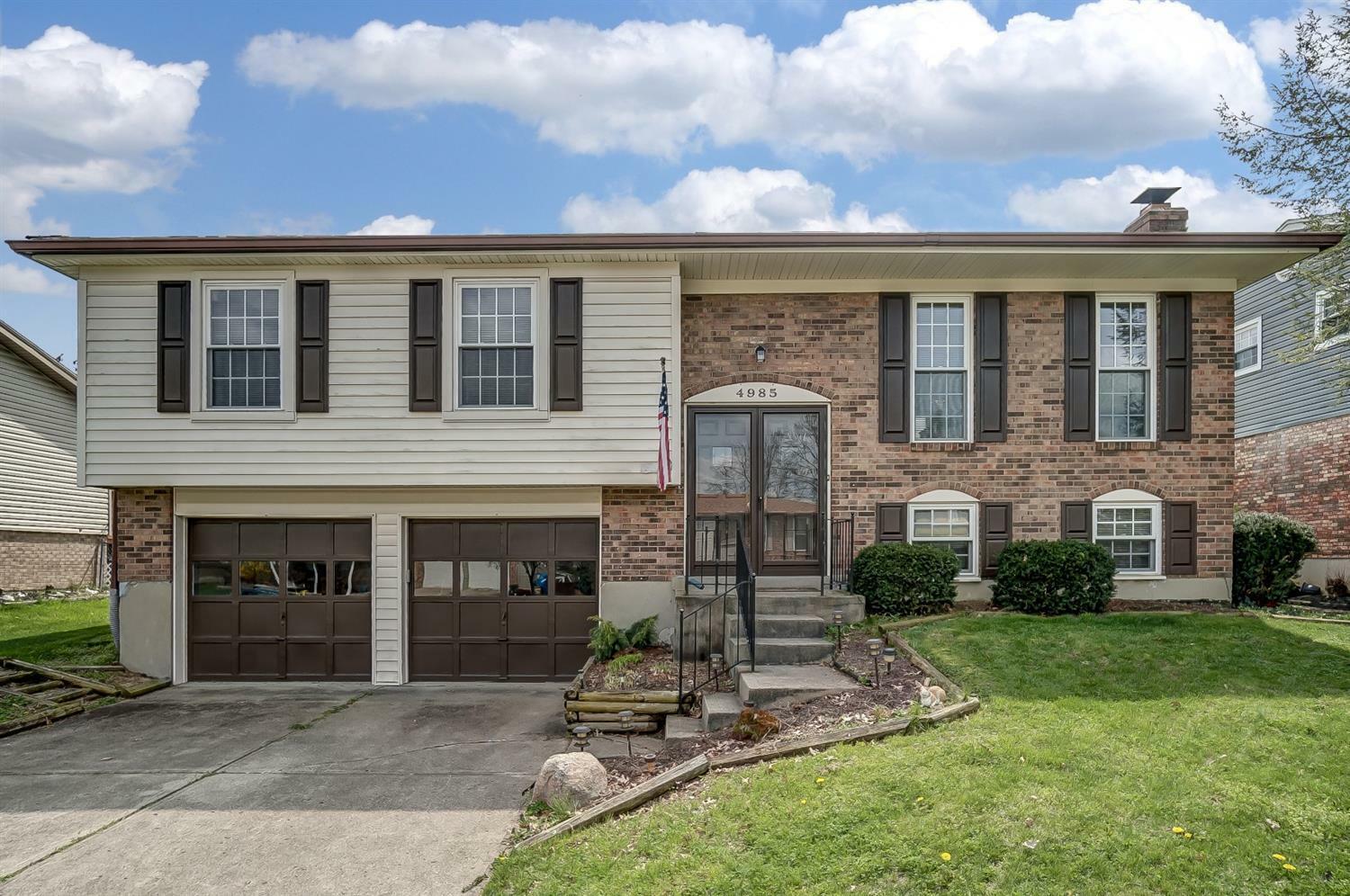 Property Photo: 4985 Troubador Ct OH 45238
