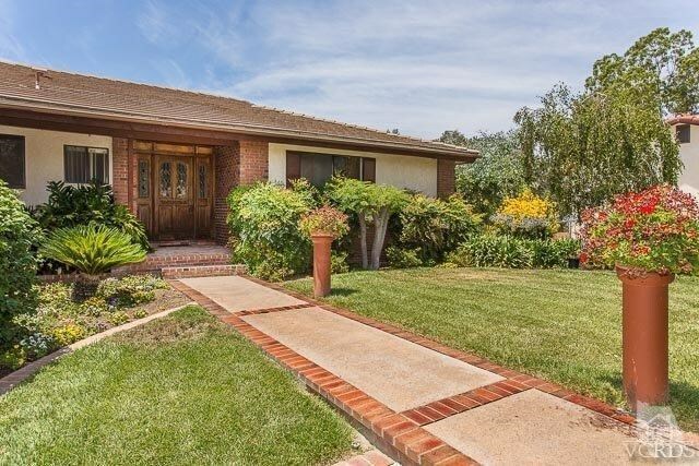 Property Photo:  5617 Colodny Drive  CA 91301 