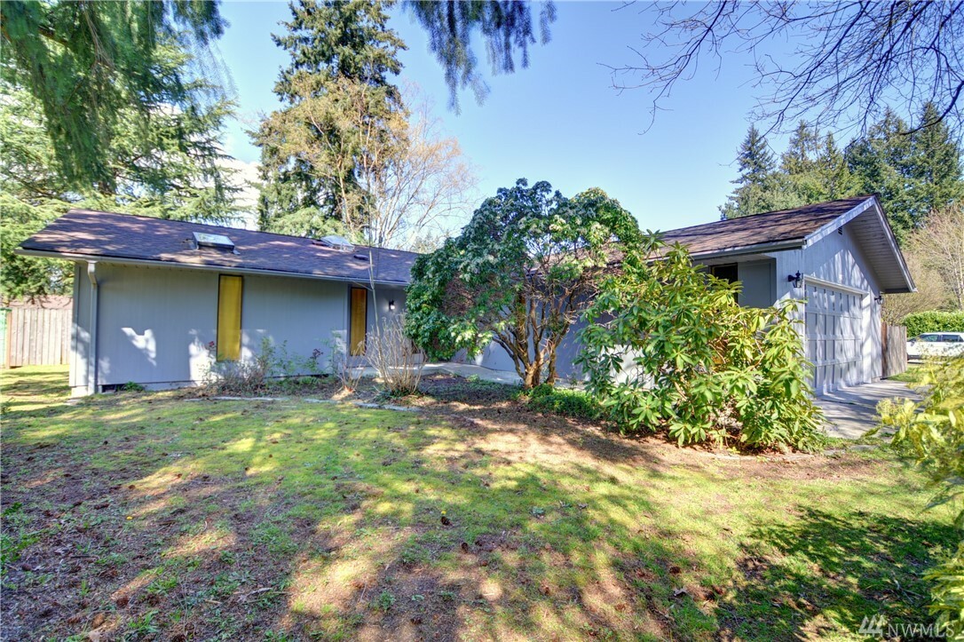 Property Photo:  4613 108th St NE  WA 98271 