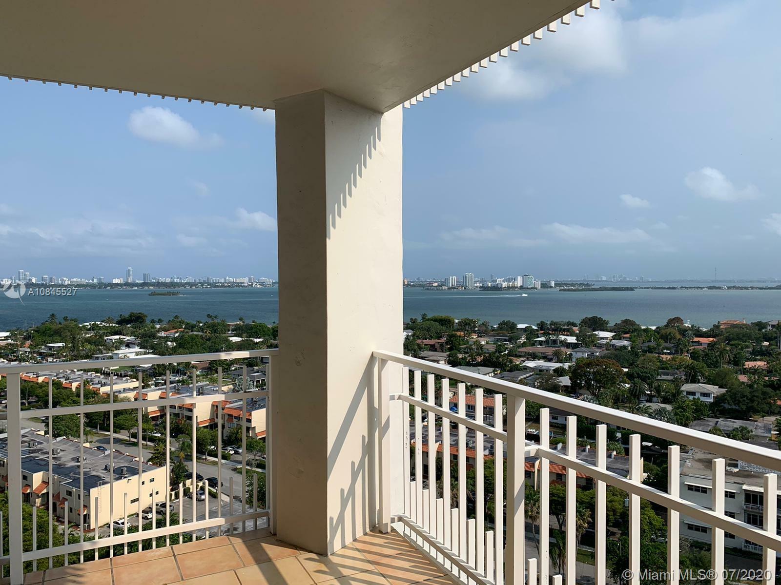 Property Photo:  2000 Towerside Ter 1708  FL 33138 