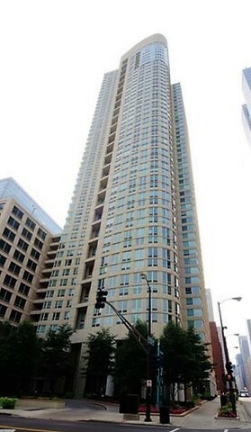 Property Photo:  345 North Lasalle Drive 2704  IL 60654 