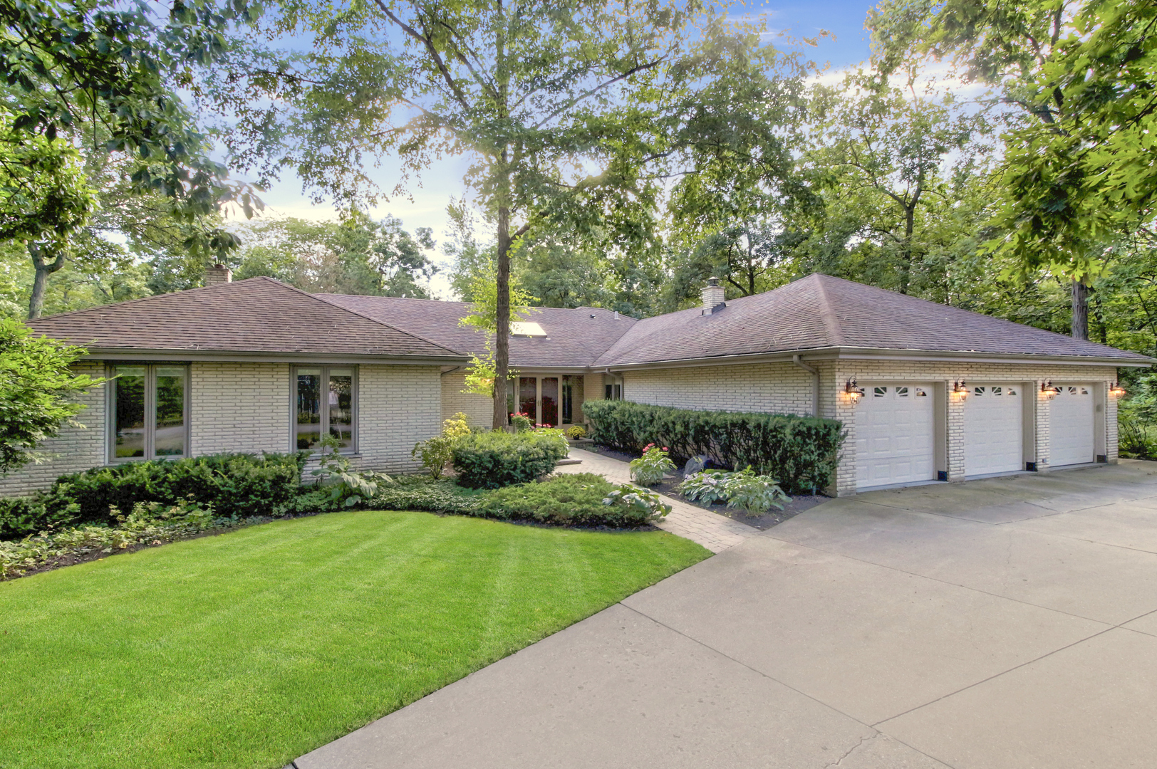 Property Photo:  3449 Monitor Lane  IL 60047 