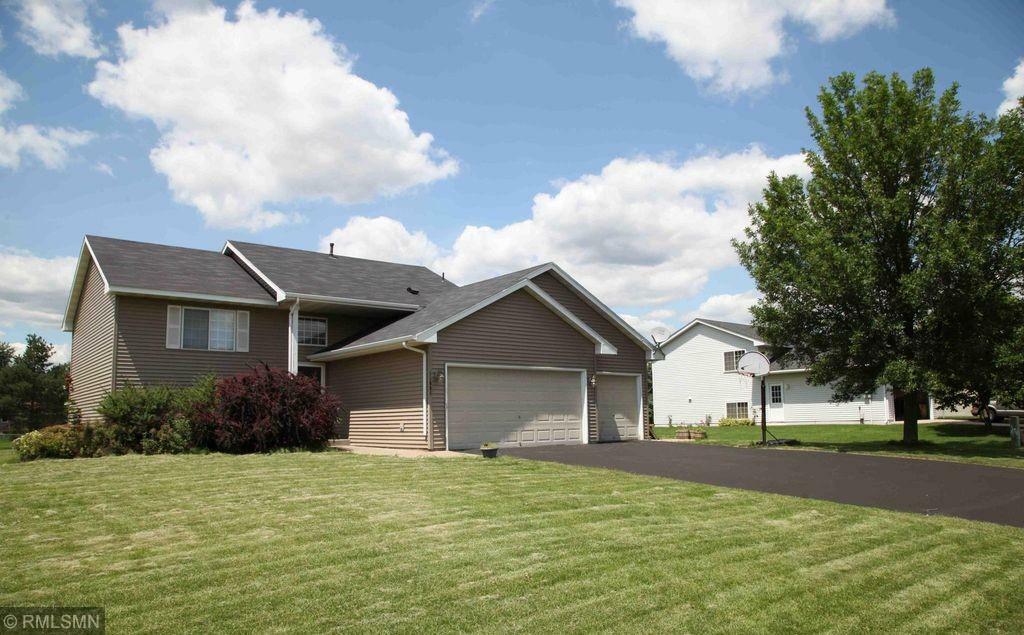 Property Photo:  16889 Firestone Way  MN 55024 