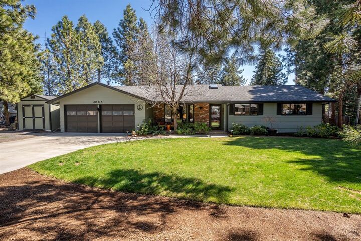 20315 Fairway Drive  Bend OR 97702 photo