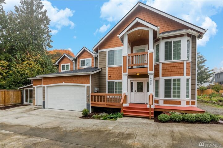 18620  40th Avenue W  Lynnwood WA 98037 photo