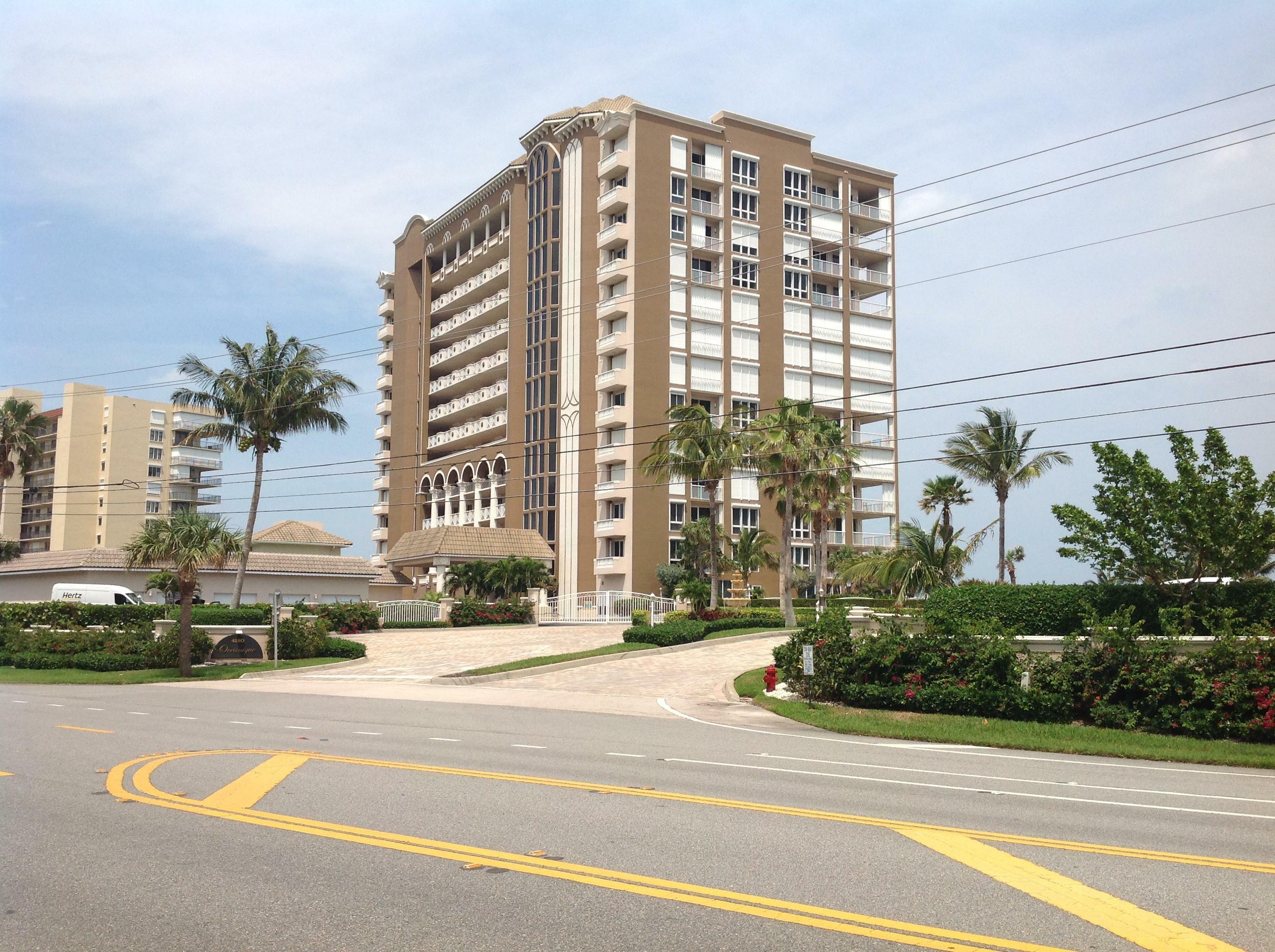 Property Photo:  4180 N Highway A1a 1302  FL 34949 